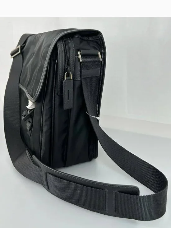 Prada computer bag - Picture 3 of 6